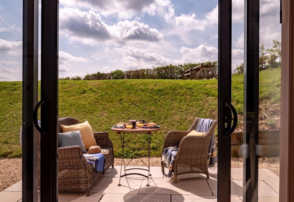 Vineyard Barn Room Woodchester Exterior photo